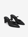 Calvin Klein Padded Curved Stil Mule Pump Salonke